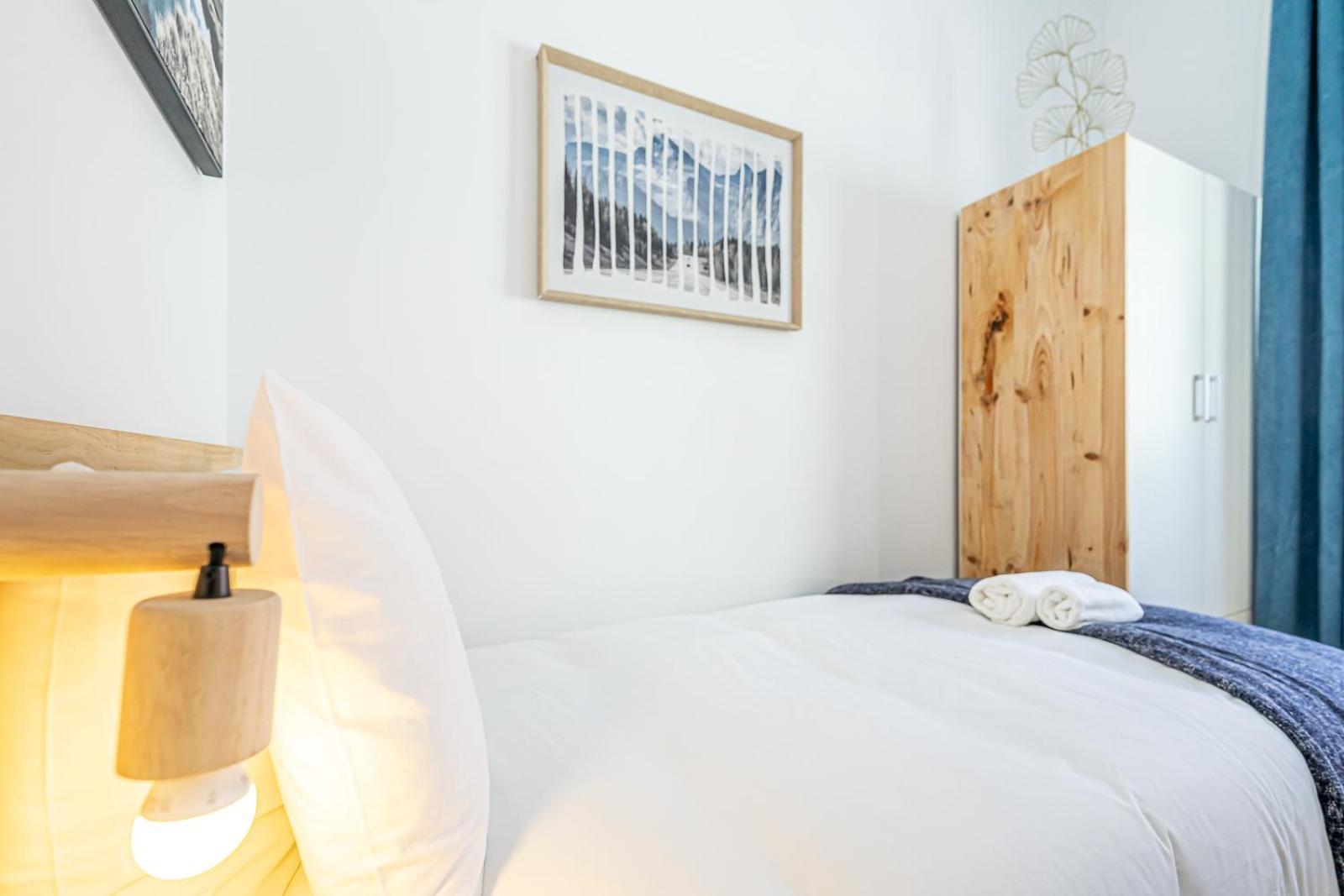 April Square By Lisbon With Sintra Hotel Amadora Luaran gambar