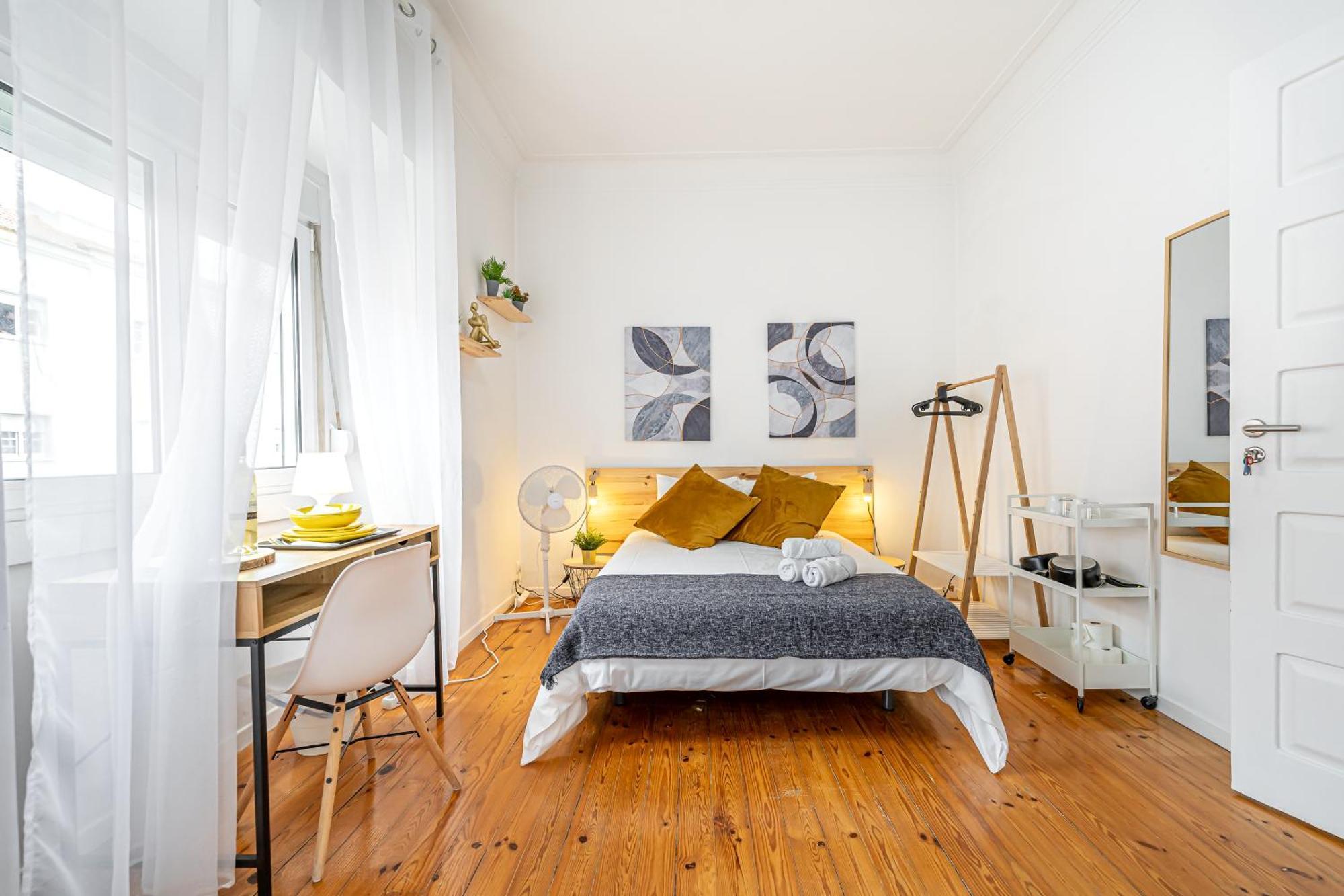 April Square By Lisbon With Sintra Hotel Amadora Luaran gambar