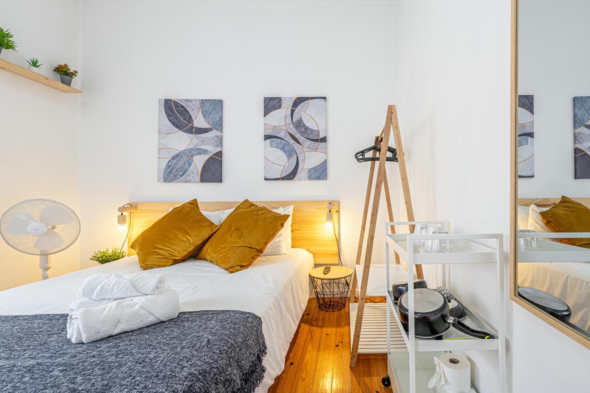 April Square By Lisbon With Sintra Hotel Amadora Luaran gambar