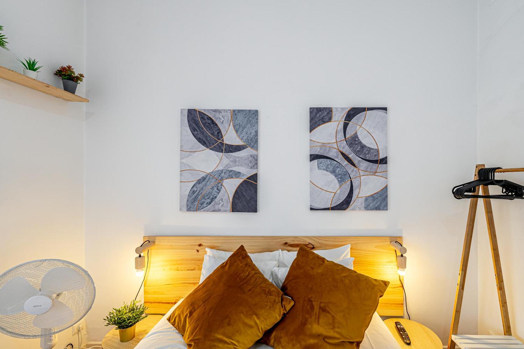 April Square By Lisbon With Sintra Hotel Amadora Luaran gambar
