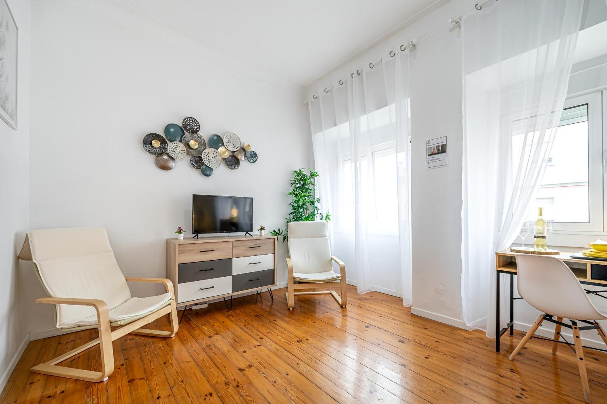 April Square By Lisbon With Sintra Hotel Amadora Luaran gambar
