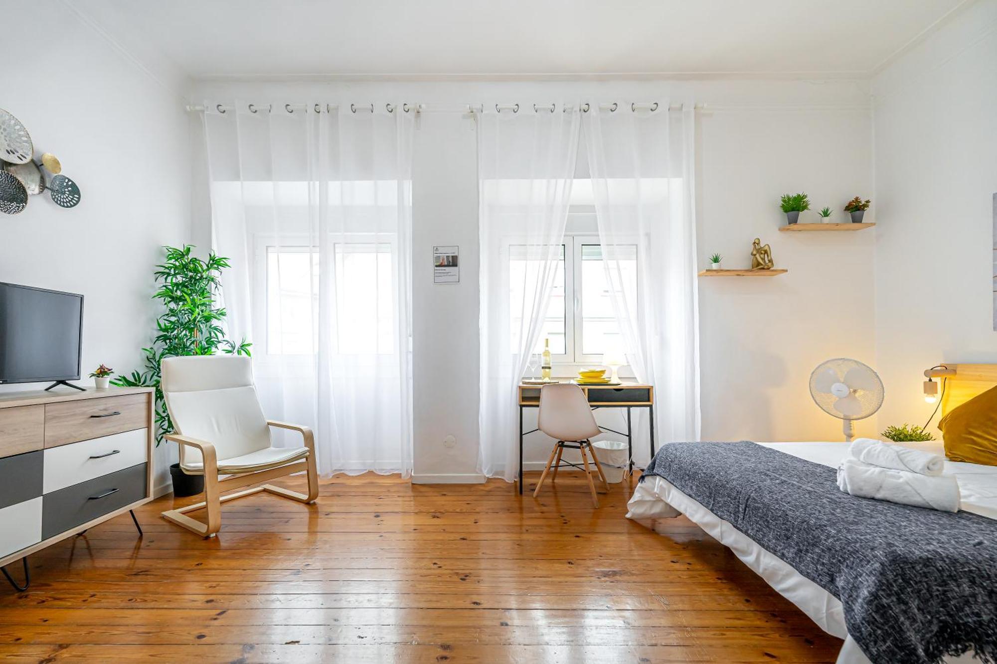 April Square By Lisbon With Sintra Hotel Amadora Luaran gambar