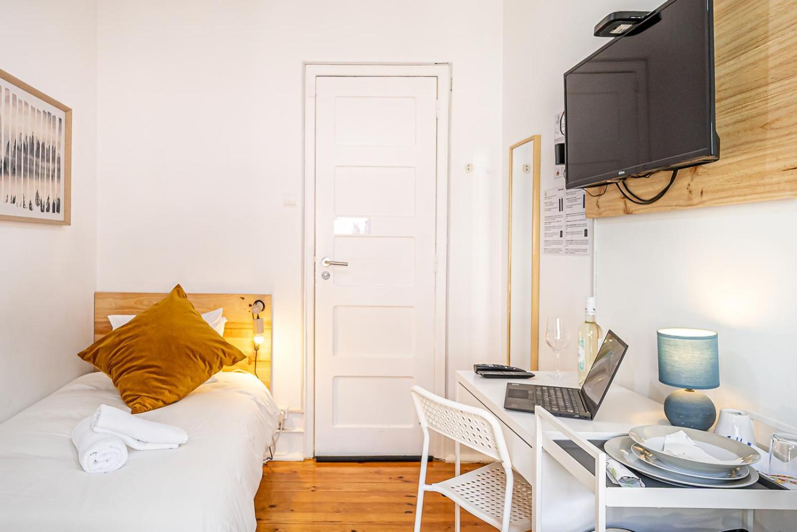 April Square By Lisbon With Sintra Hotel Amadora Luaran gambar
